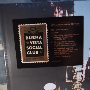 Buena Vista Social Club (25th Anniversary Edition Deluxe Bookpack) (02)